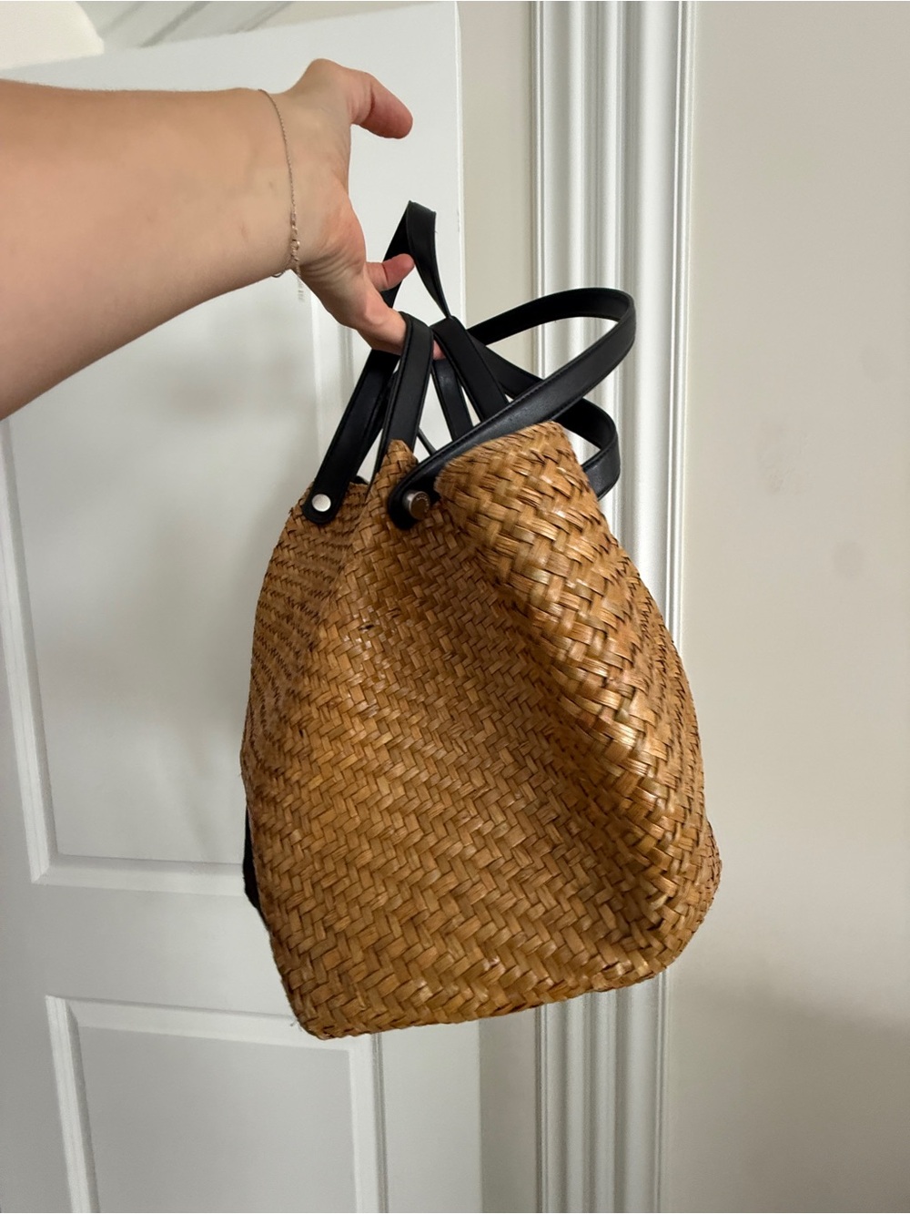 AllSaints allington straw tote in natural - Picture 8 of 12